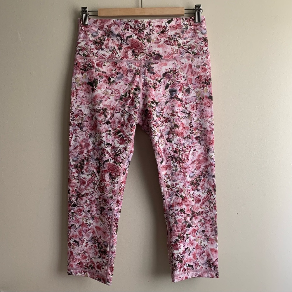Lululemon Wunder Under Hi-Rise Crop 21” Blossom Spritz Multi Print Sz 10